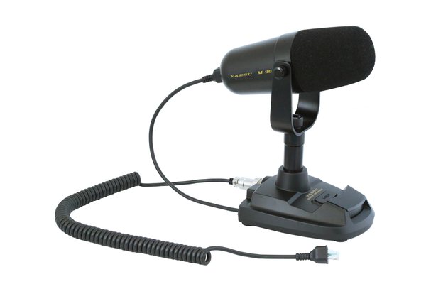 Yaesu M-90D Dynamic